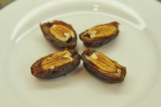 medjool date pecan pie